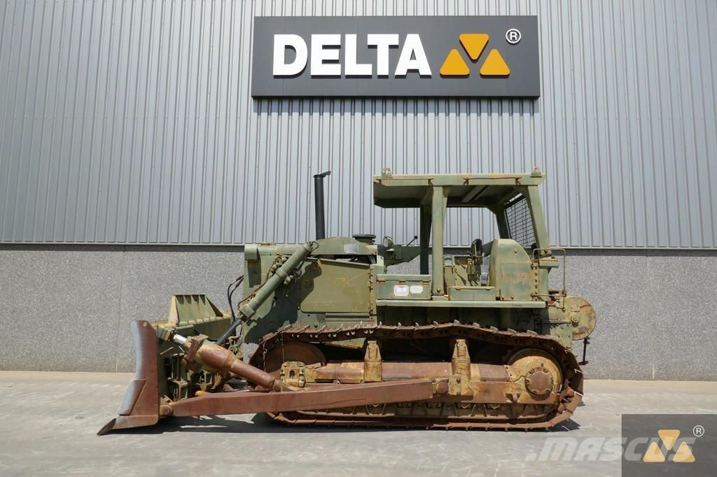 CAT D7F Ex-army Kāpurķēžu buldozeri