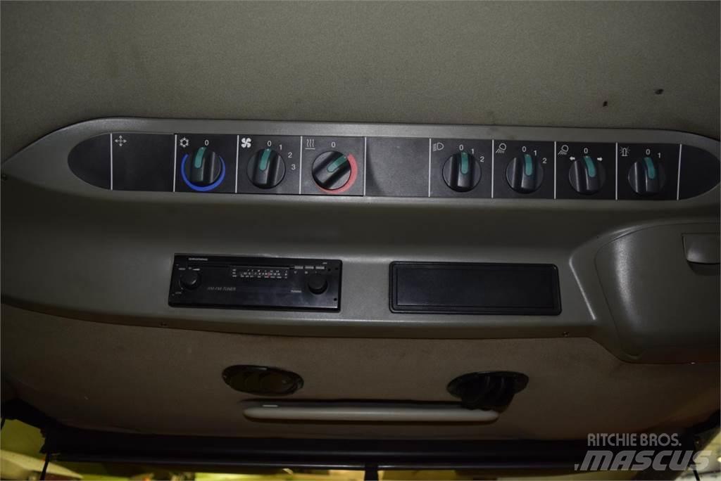 CLAAS Jaguar 900 Lopbarības novācēji