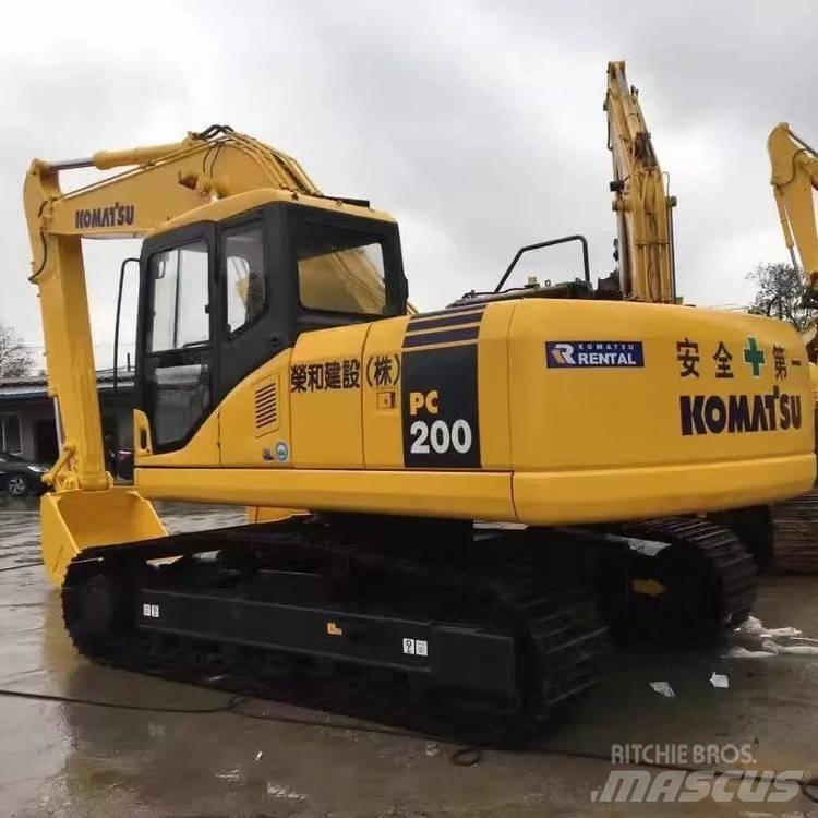 Komatsu pc200-7 Kāpurķēžu ekskavatori
