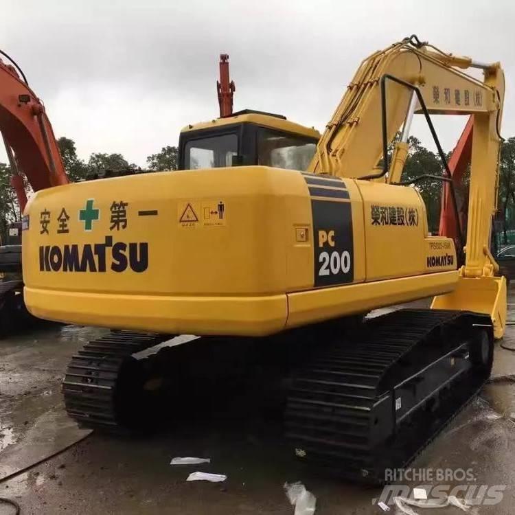 Komatsu pc200-7 Kāpurķēžu ekskavatori