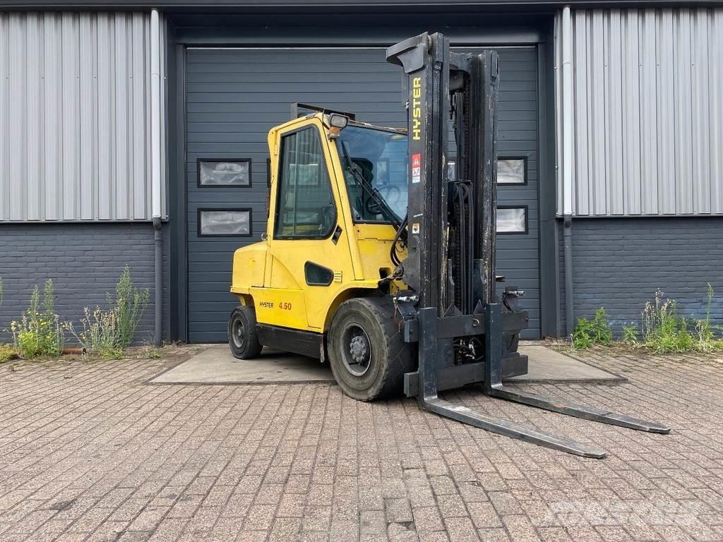 Hyster H4.50XM Tehnika ar dīzeļa dzinēju