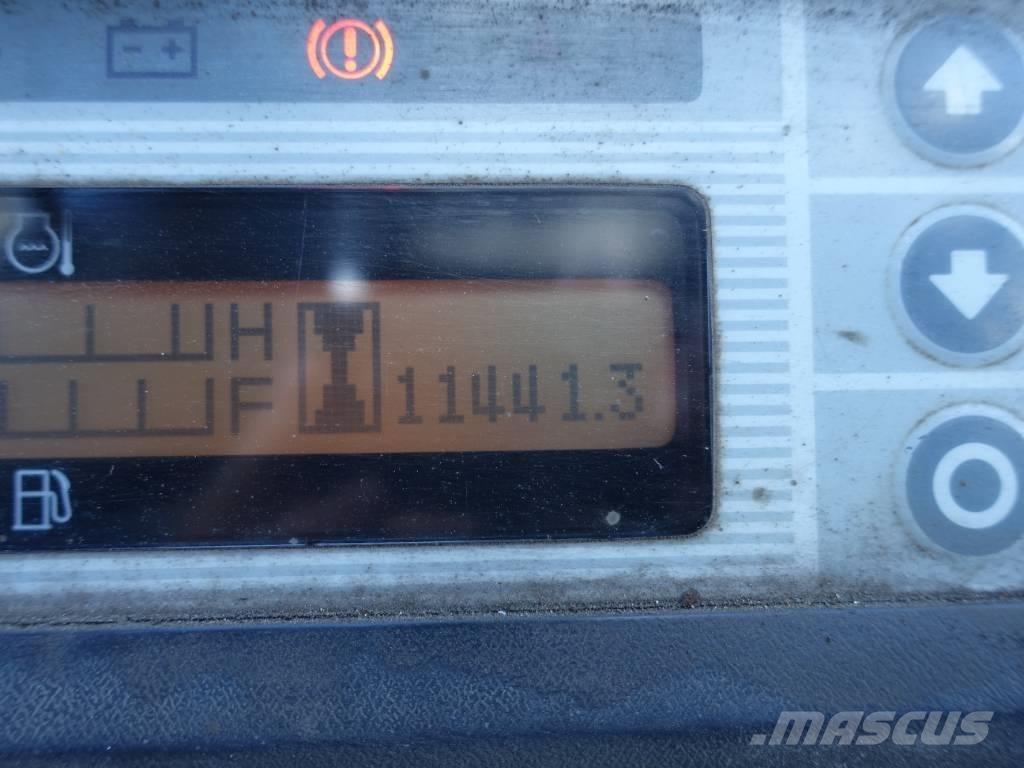 Nissan Y1D2A200 Tehnika ar dīzeļa dzinēju