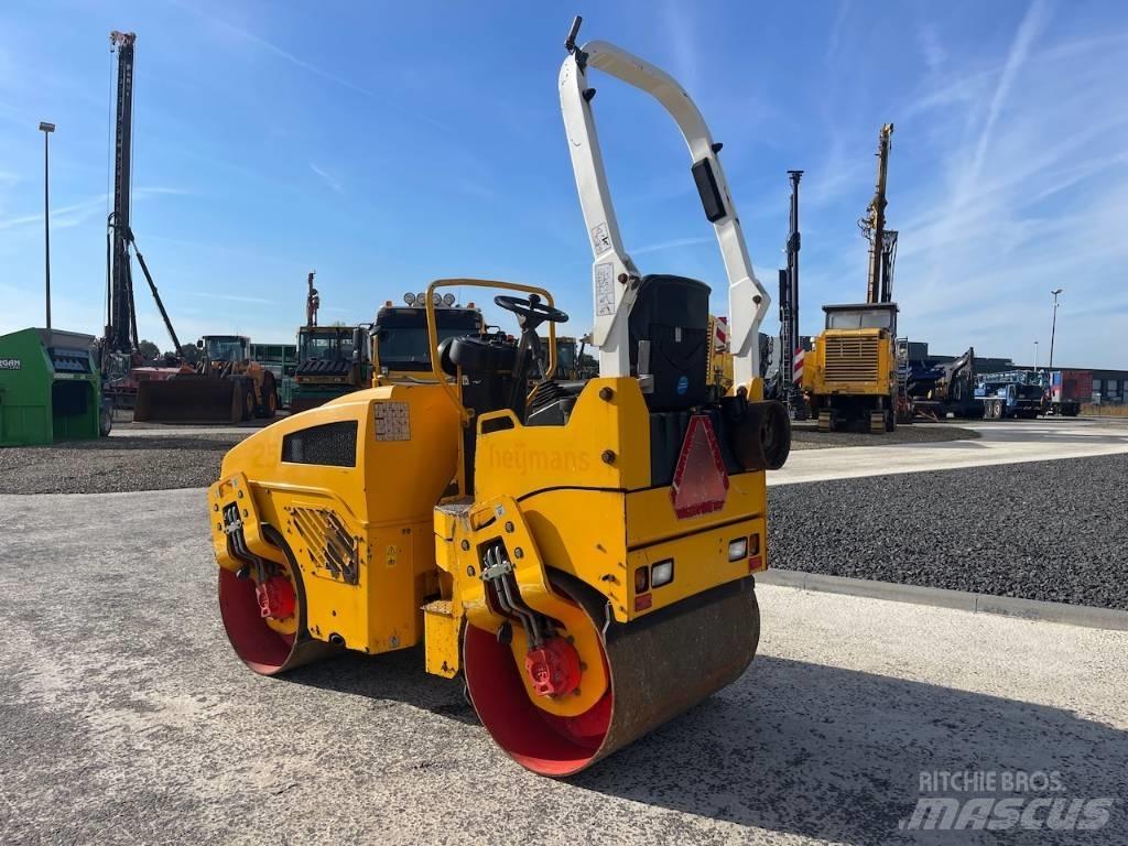Bomag BW 100 AD-4 Divvalču grunts veltņi