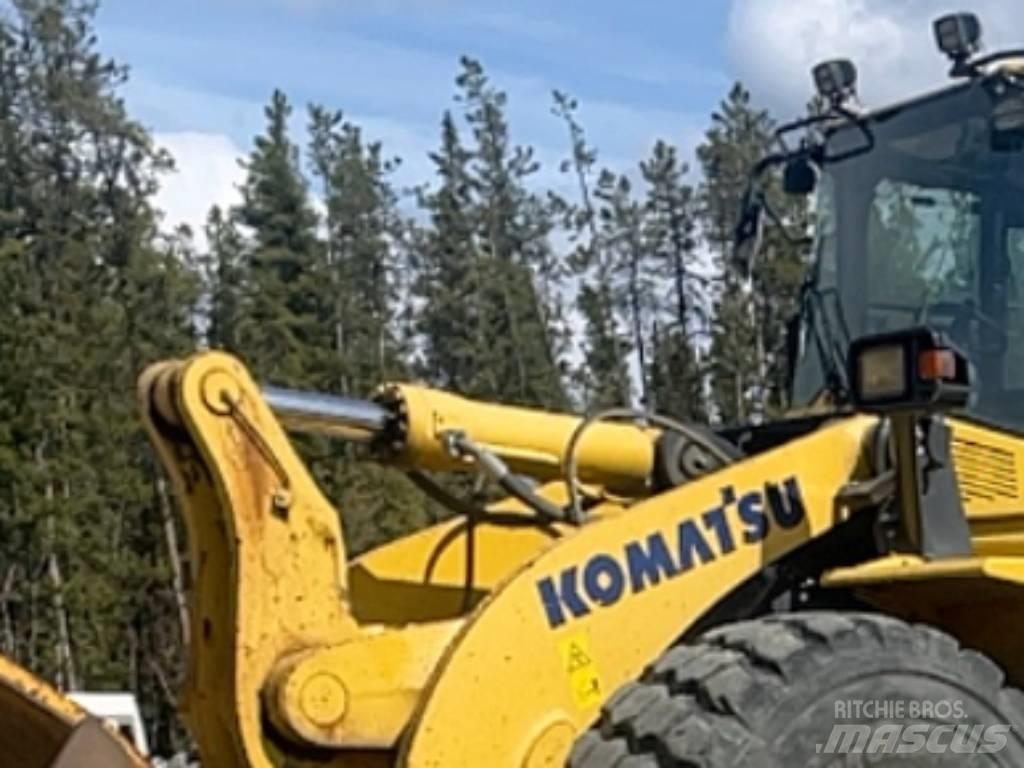 Komatsu WA 500-7 Iekrāvēji uz riteņiem