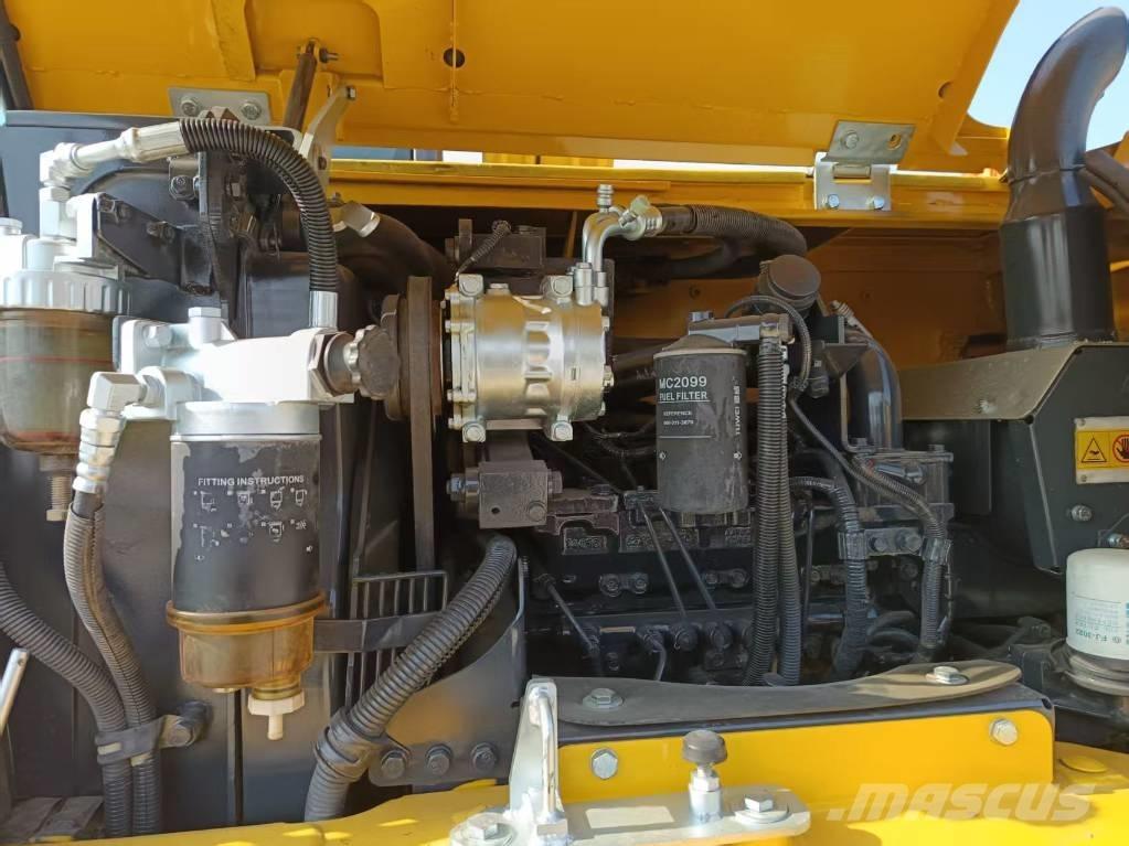 Komatsu PC 70 Kāpurķēžu ekskavatori