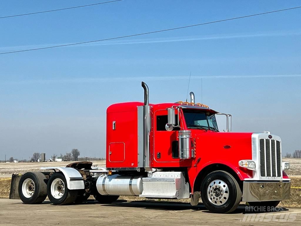 Peterbilt 388 Vilcēji