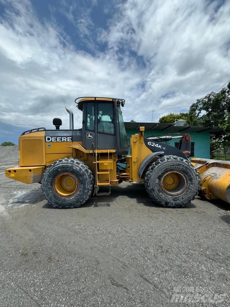 John Deere 624k-II Iekrāvēji uz riteņiem