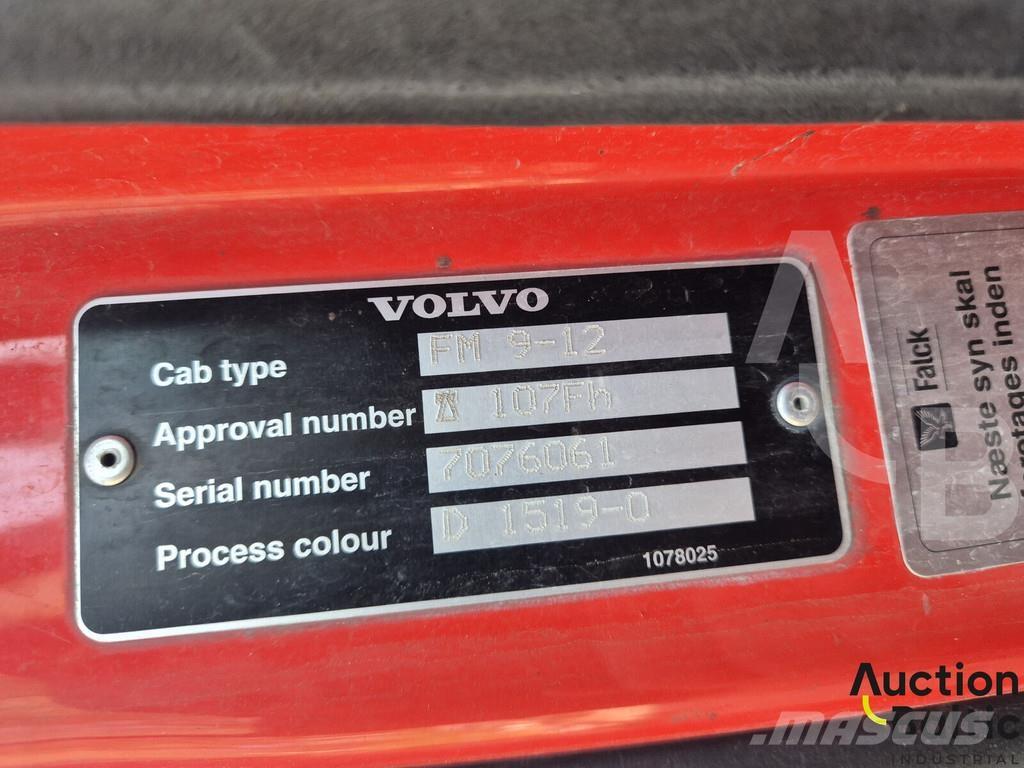 Volvo FM9 Pašizgāzējs