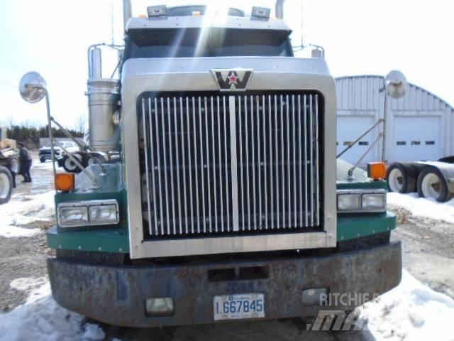 Western Star 4900 SA Vilcēji