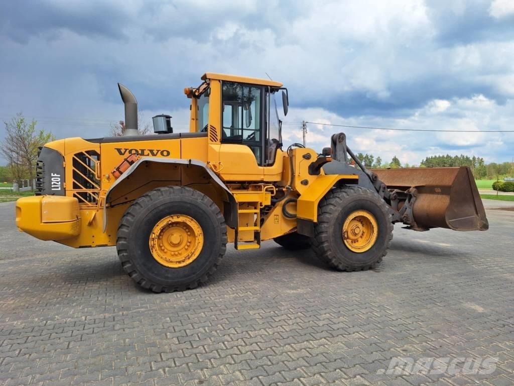 Volvo L 120 F Iekrāvēji uz riteņiem