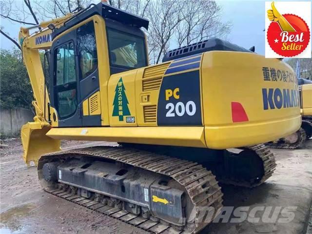Komatsu PC 200 Kāpurķēžu ekskavatori