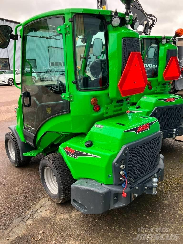 Avant 640i Lietoti riteņu kompaktiekrāvēji