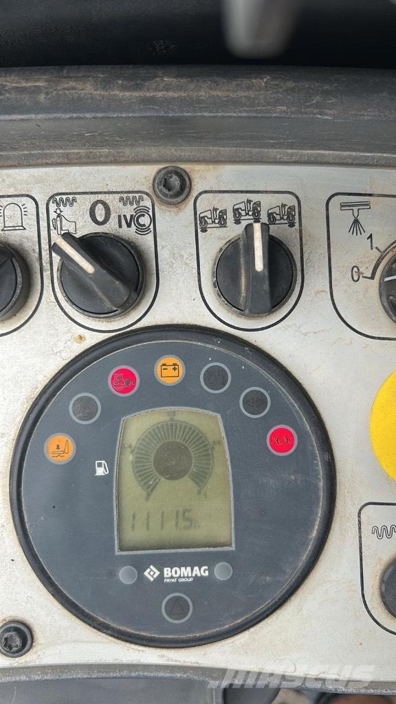 Bomag BW 120 AD-5 Divvalču grunts veltņi