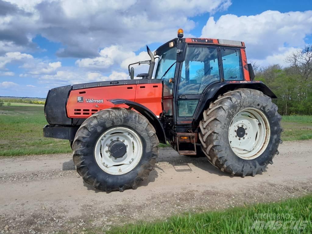 Valmet 8450 Traktori