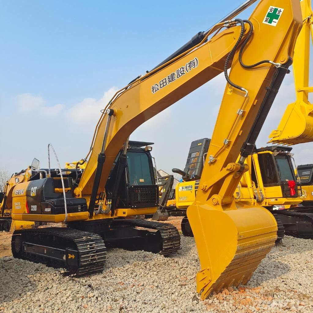 CAT 320D Kāpurķēžu ekskavatori