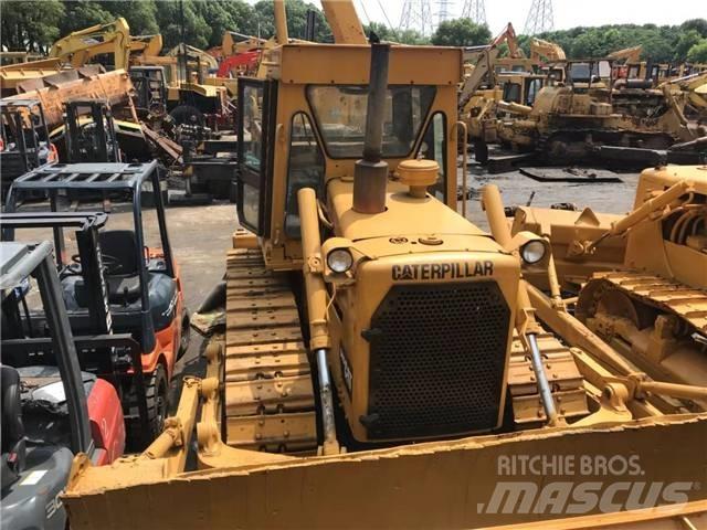 CAT D 6 D Kāpurķēžu buldozeri