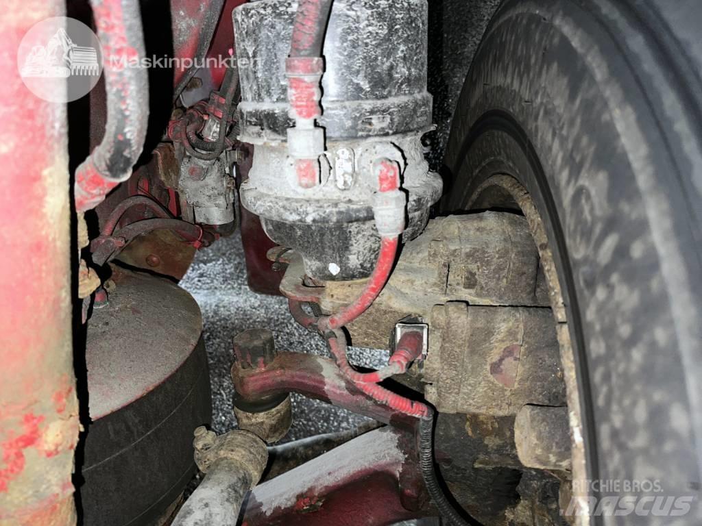 Scania R 310 Smagās mašīnas ar konteineriem