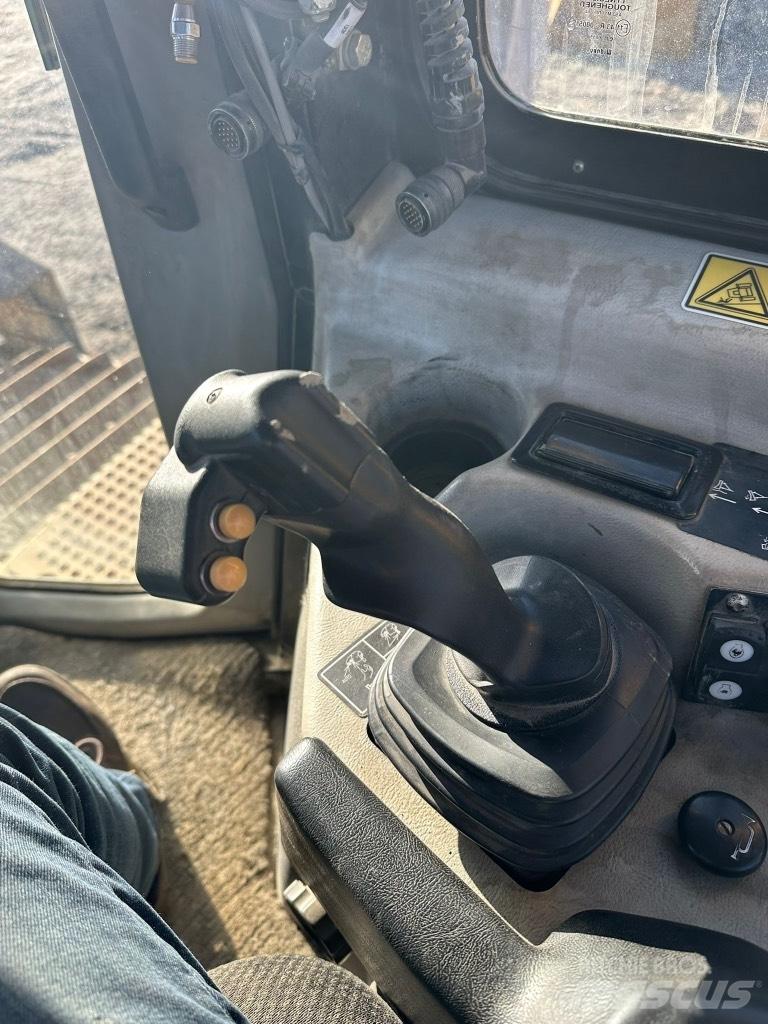 CAT D 6 T LGP Kāpurķēžu buldozeri