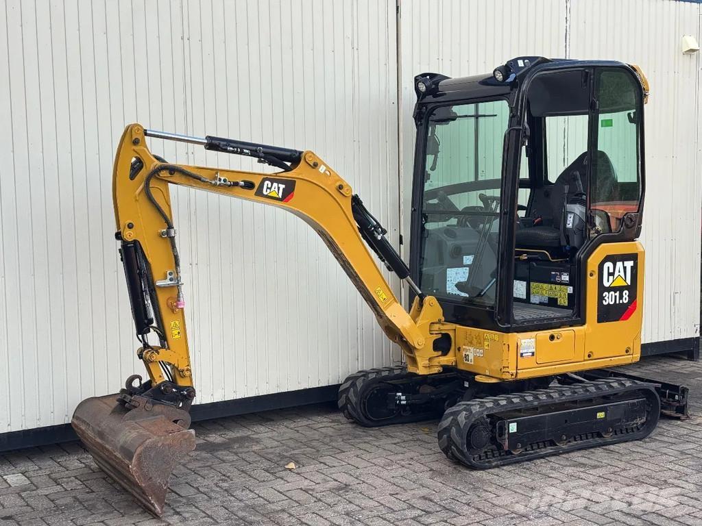CAT 301.8 NextGen Mini ekskavatori < 7 t