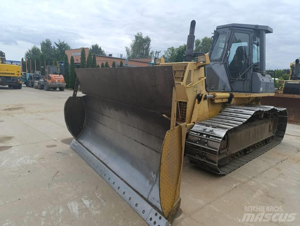 Komatsu D61EXL-12 Kāpurķēžu buldozeri