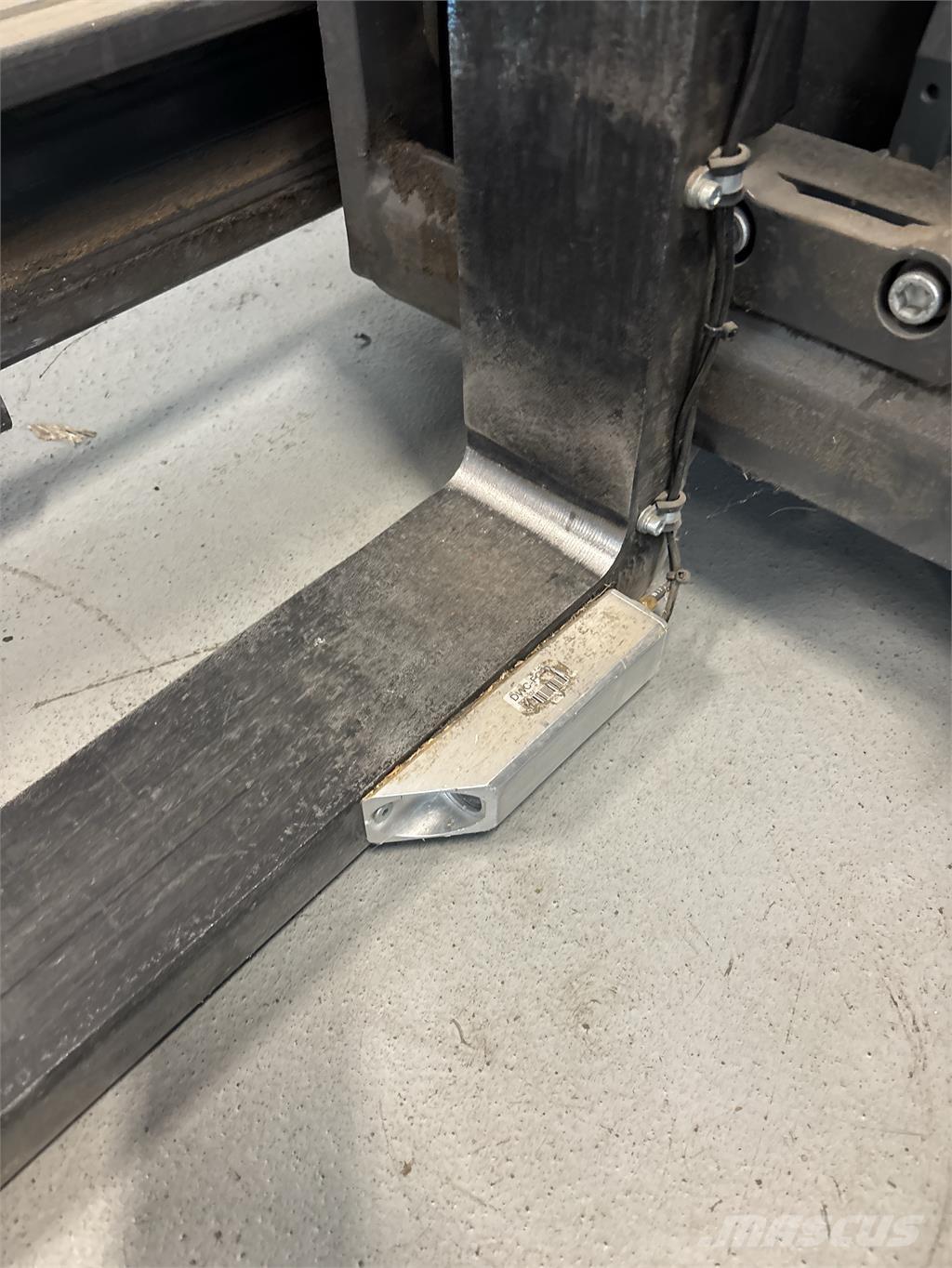 Atlet ULS140 Lielaugstuma pārvadātājs