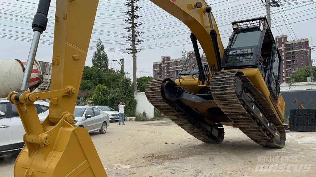 CAT 320 D Kāpurķēžu ekskavatori