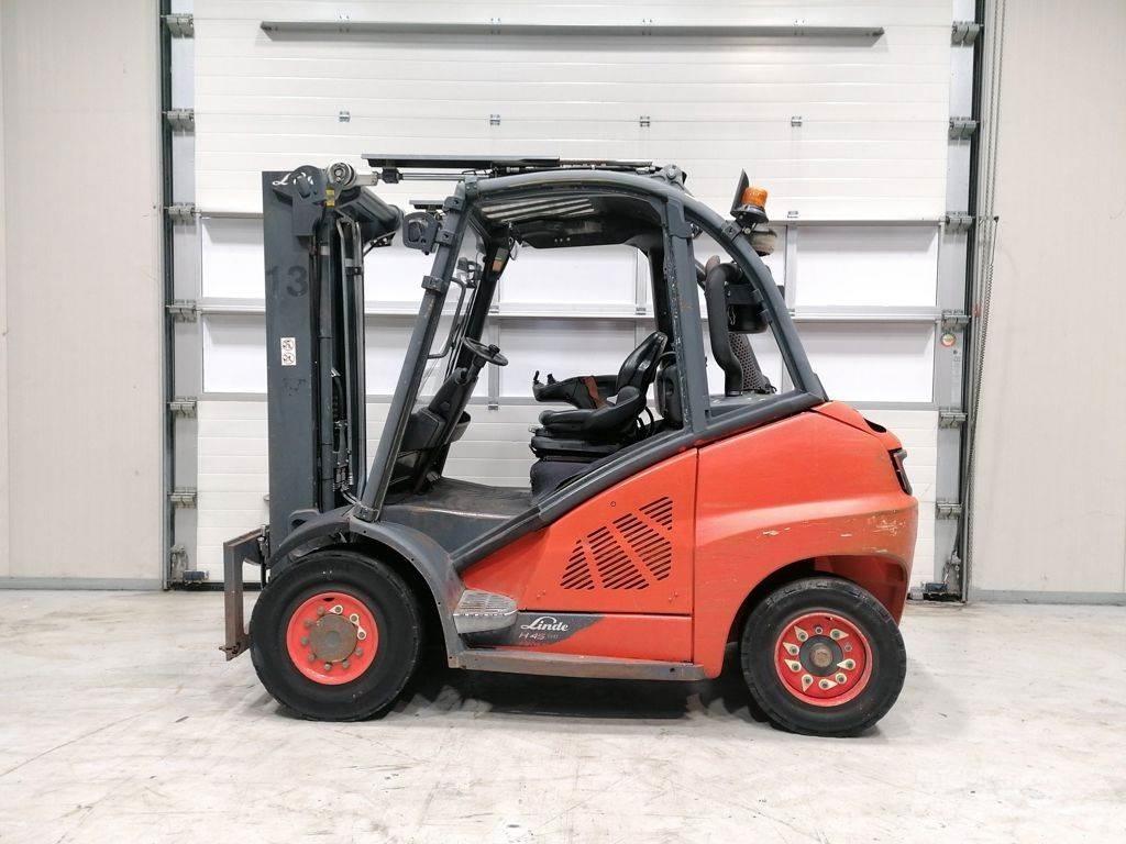 Linde H45D-02 Tehnika ar dīzeļa dzinēju