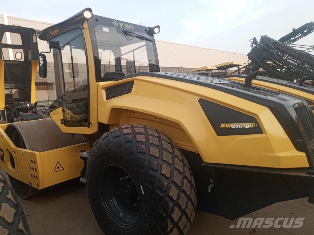 Bomag BW 216 D-5 SL Vienvalča grunts veltņi