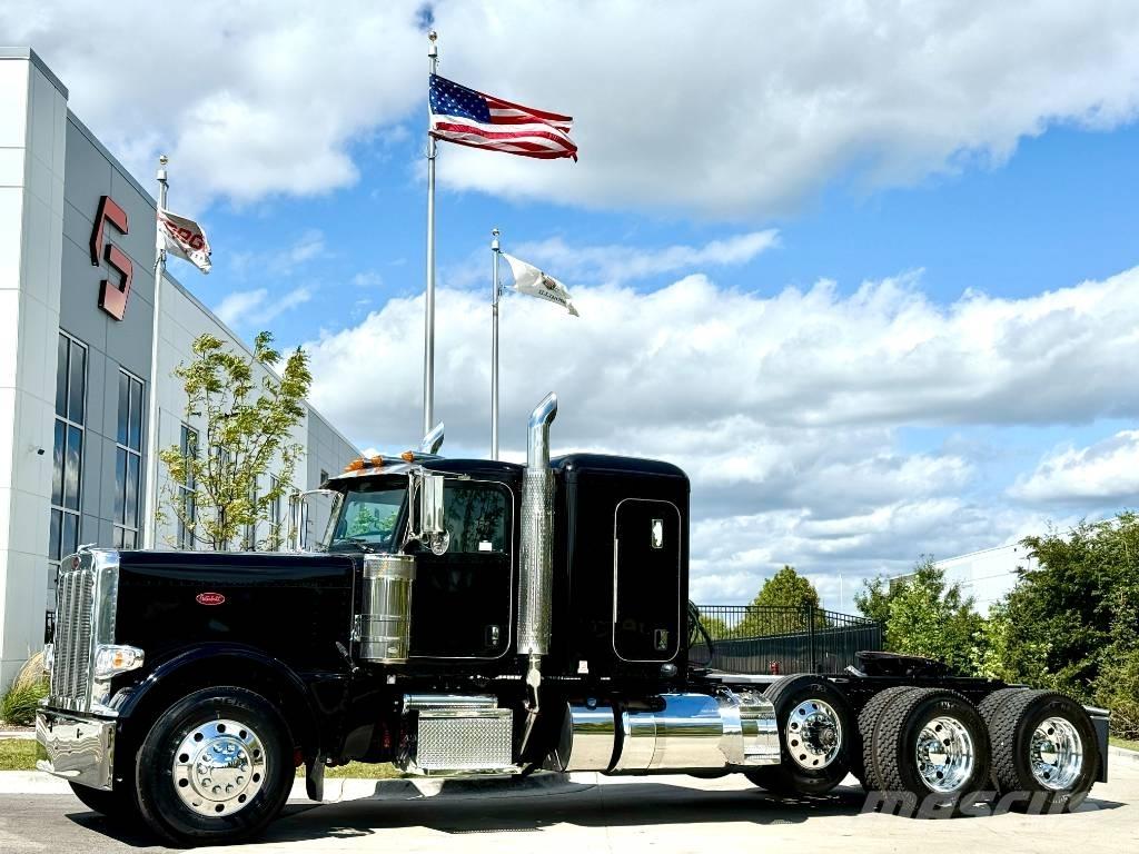 Peterbilt 389 Vilcēji