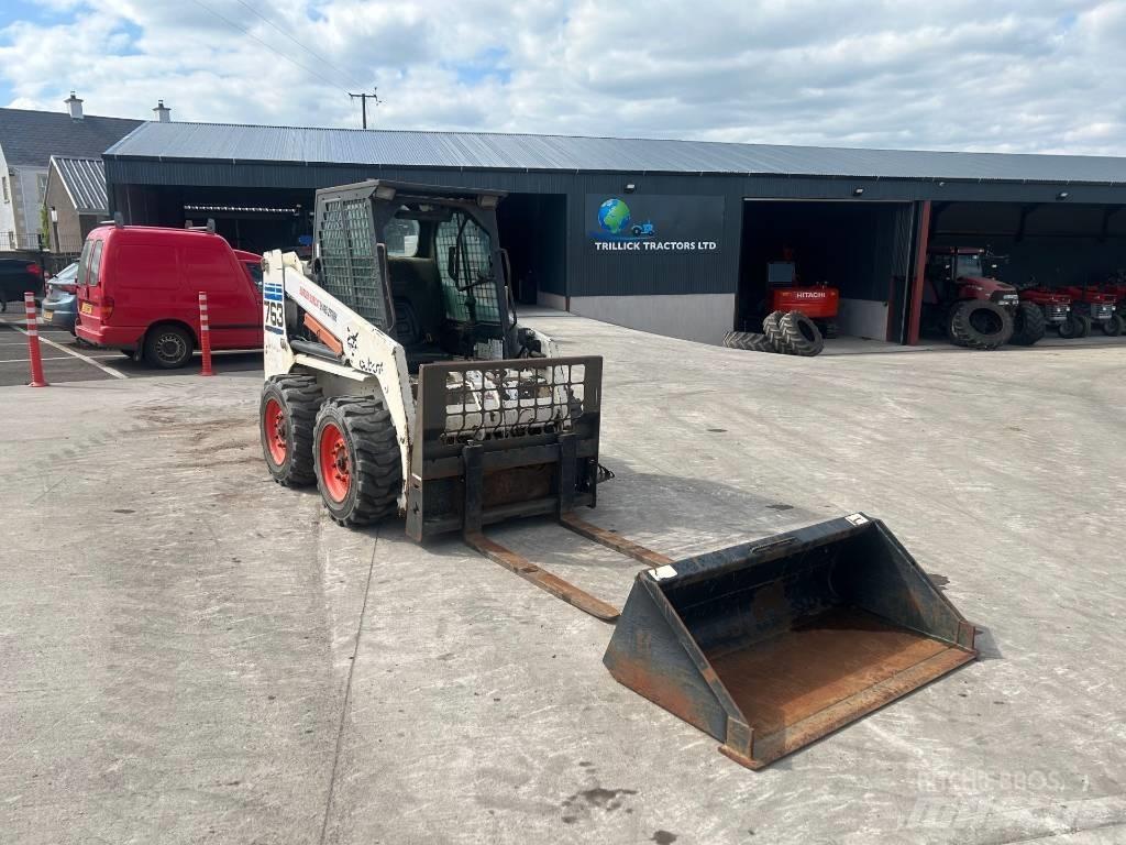 Bobcat 763 Lietoti riteņu kompaktiekrāvēji