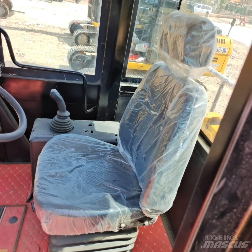CAT 966 H Iekrāvēji uz riteņiem