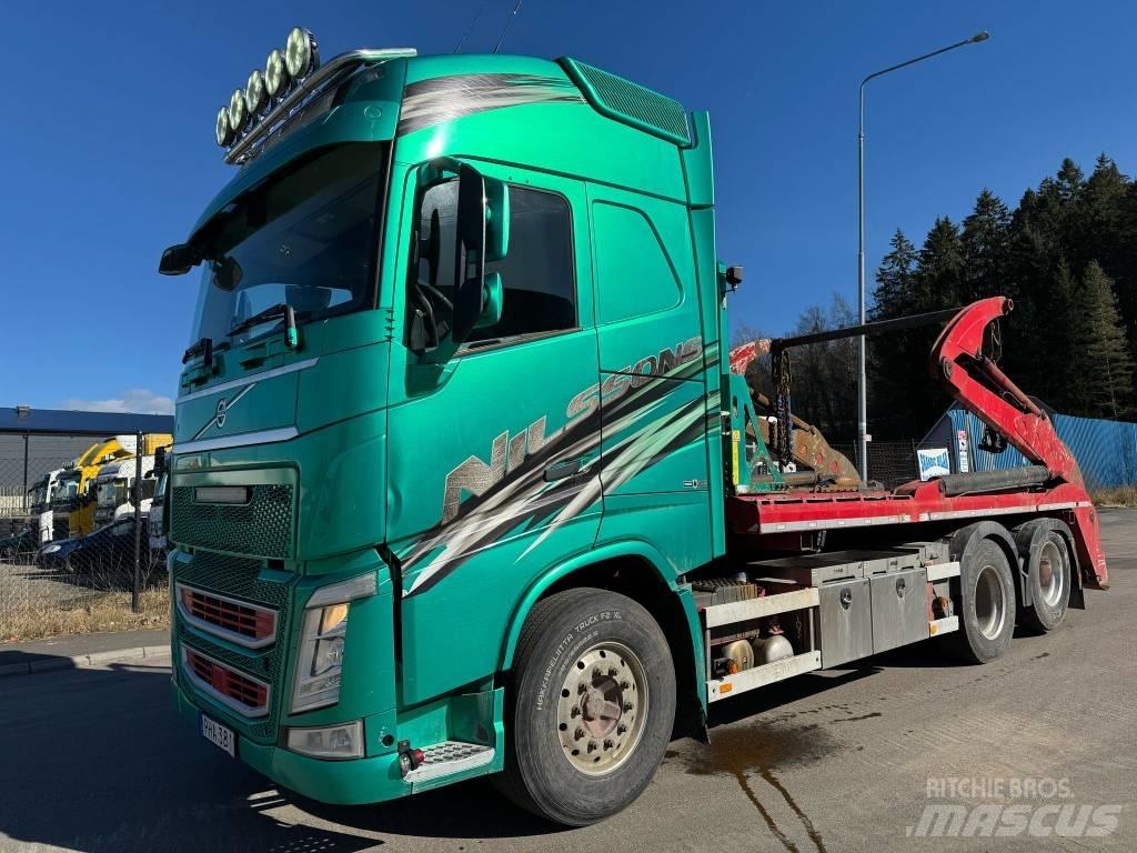 Volvo FH 540 Treileri ar āķi
