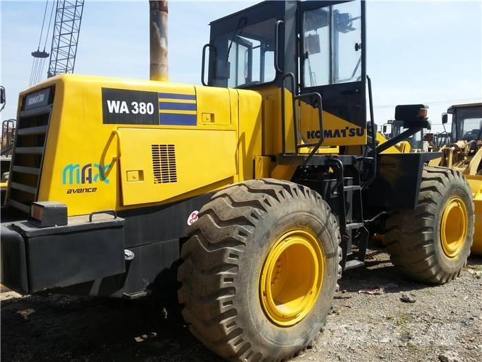 Komatsu WA 380-3 Iekrāvēji uz riteņiem