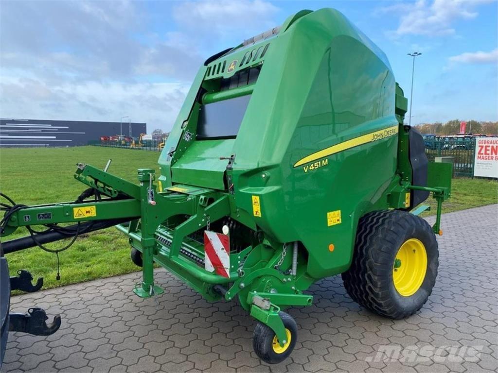 John Deere V 451 M Rituļu preses