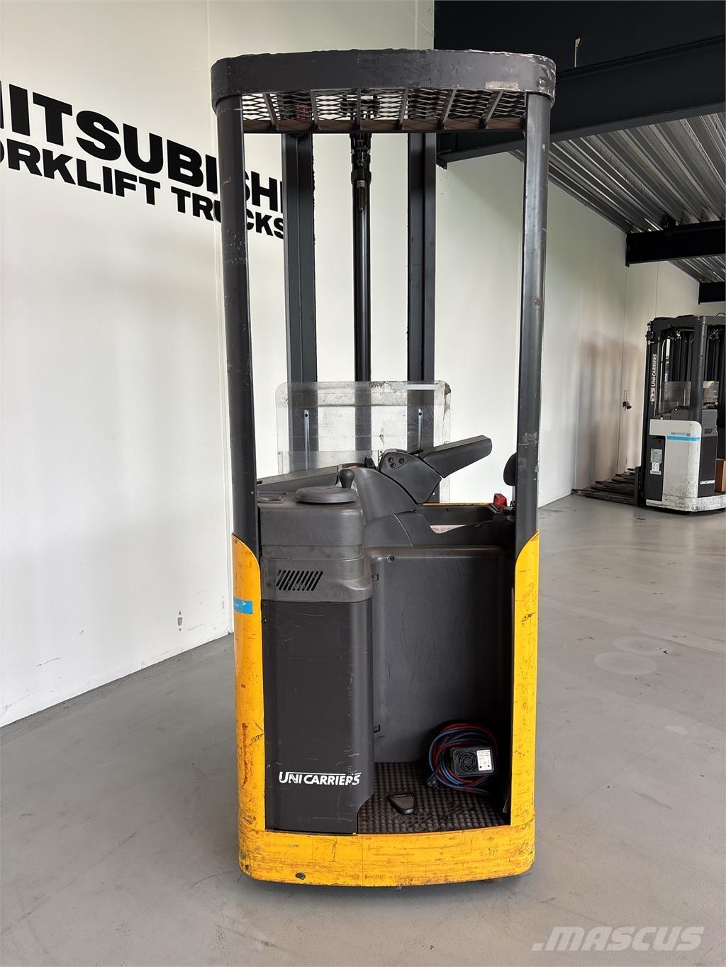 Atlet A160 Pašgājēji krautnētāji