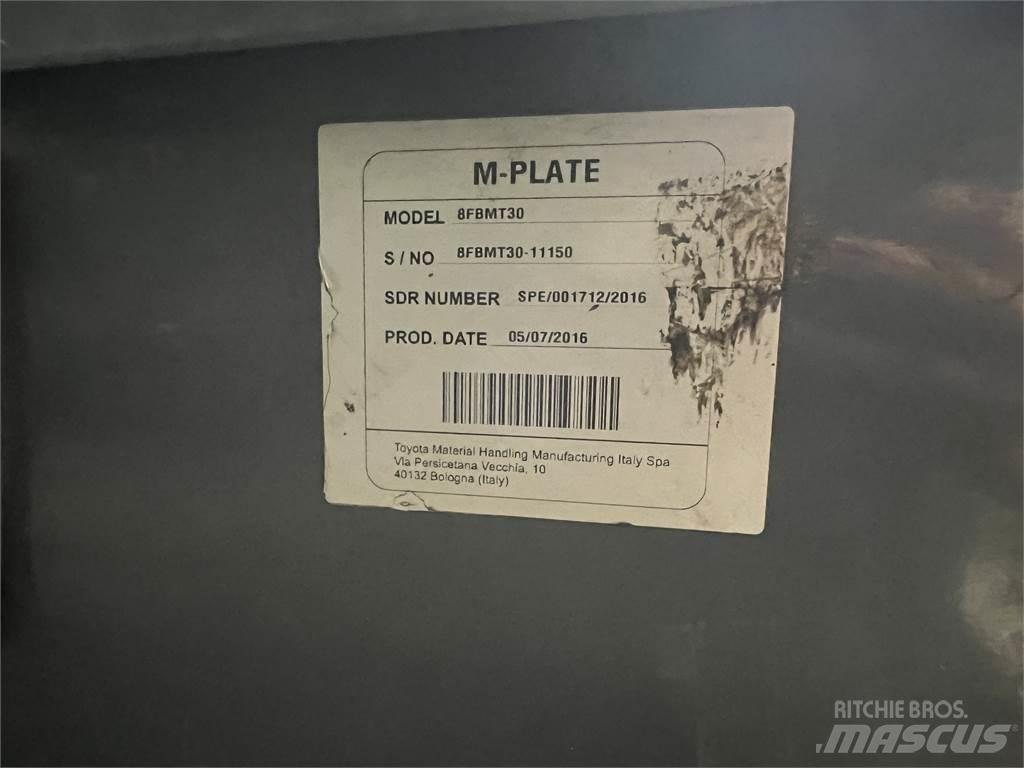 Toyota 8FBMT30 Elektriskie iekrāvēji