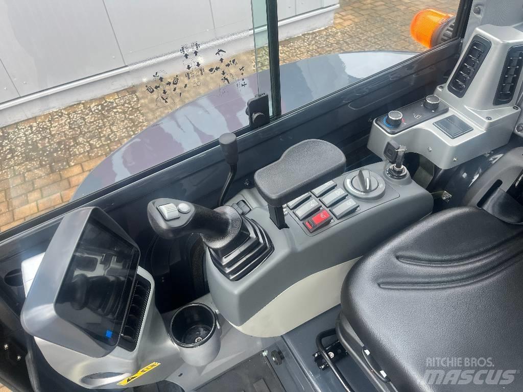 Atlas AC 35 UF Mini ekskavatori < 7 t