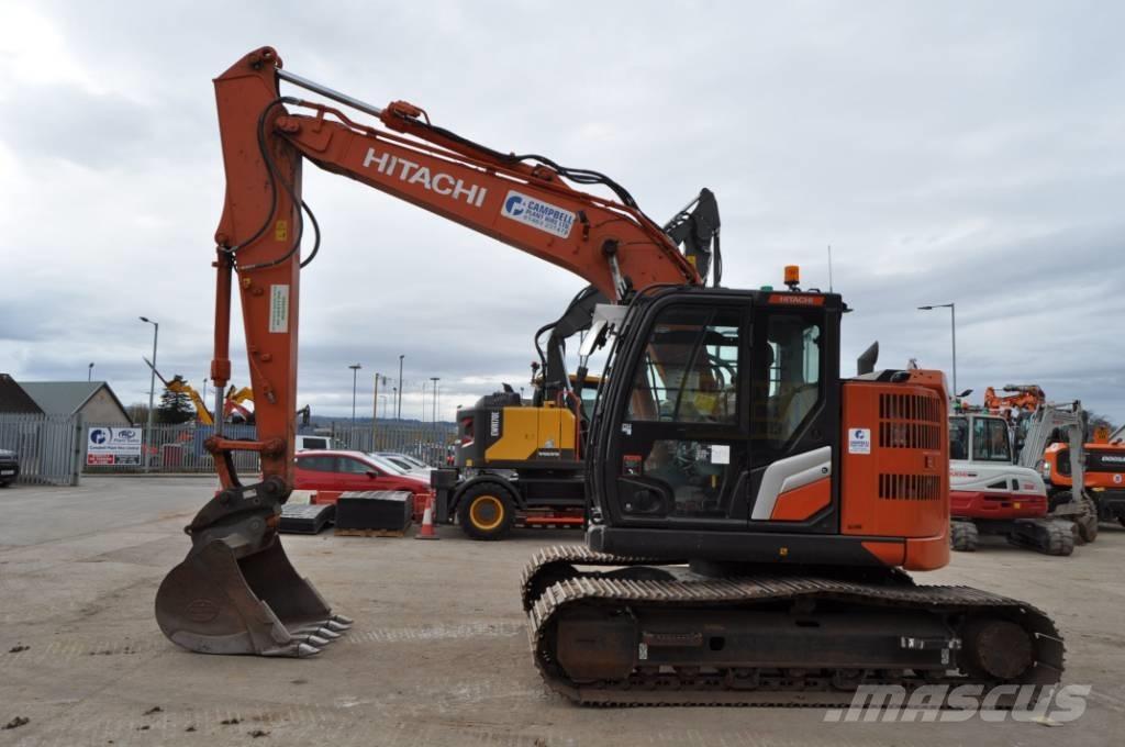 Hitachi ZX 135 US-7 Kāpurķēžu ekskavatori