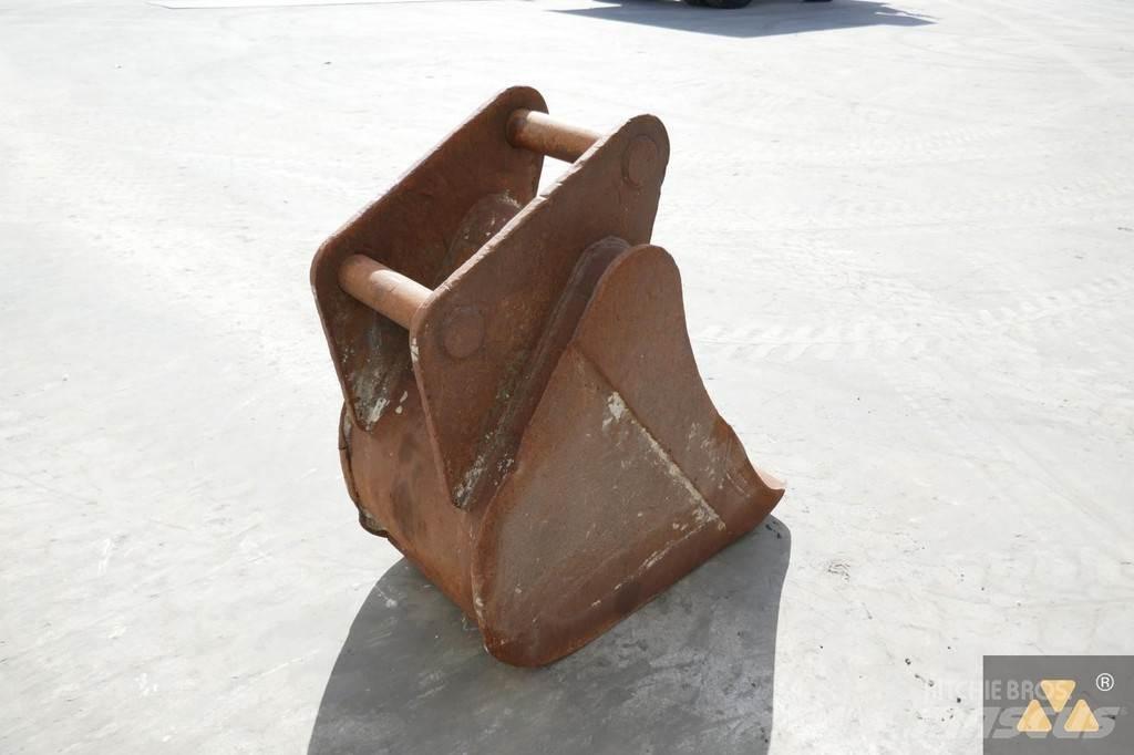 CAT 320 Bucket Kausi