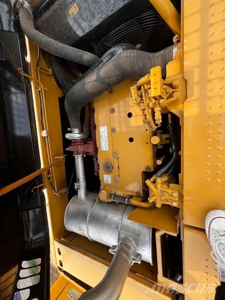 CAT 320 D Kāpurķēžu ekskavatori