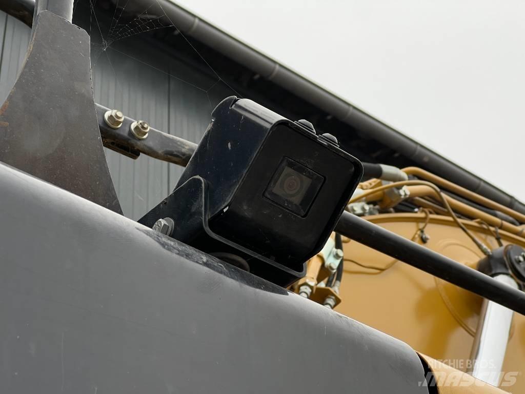 CAT 325F LCR Kāpurķēžu ekskavatori