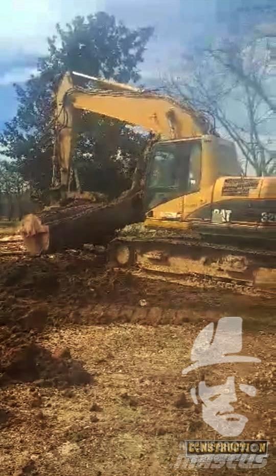 CAT 320 C LU Kāpurķēžu ekskavatori