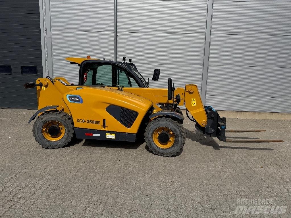 XCMG XC 6-2506 E Teleskopiskie manipulatori