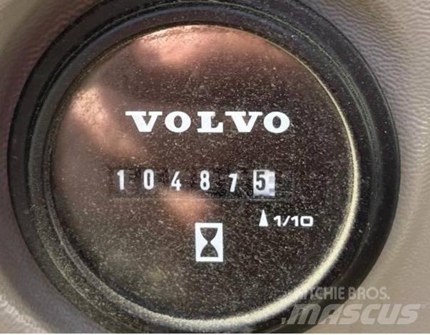 Volvo ECR 235 EL Kāpurķēžu ekskavatori