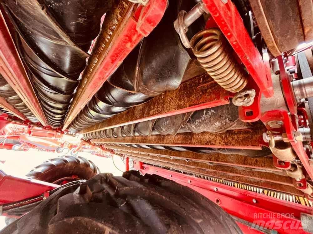 Grimme GT 300 Kartupeļu novākšanas kombaini