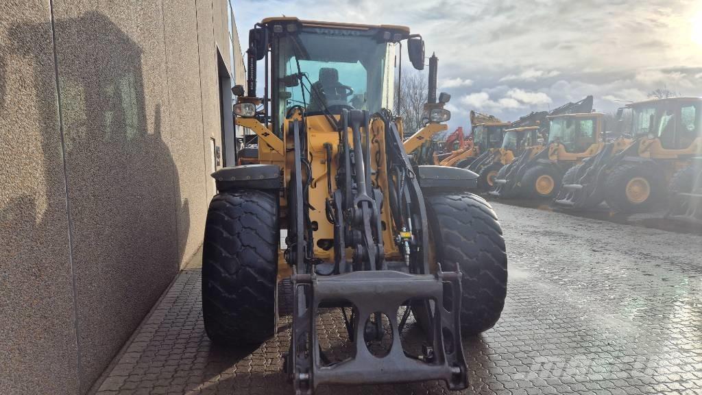 Volvo L 70 H Iekrāvēji uz riteņiem