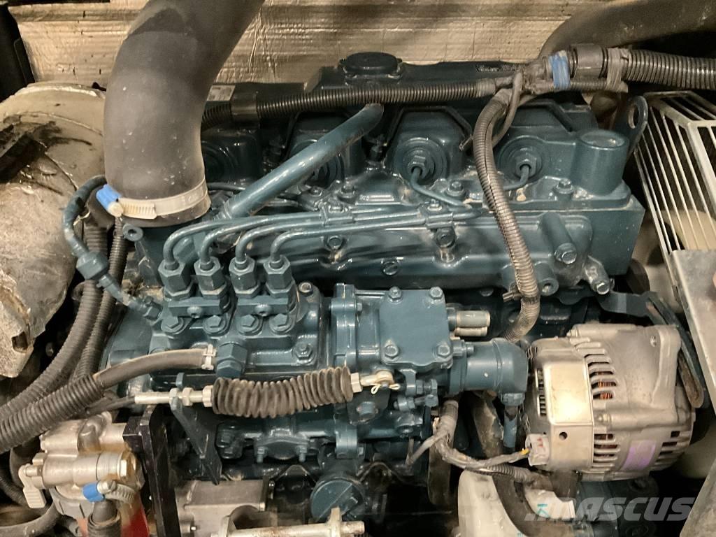 Kubota R 065 Iekrāvēji uz riteņiem