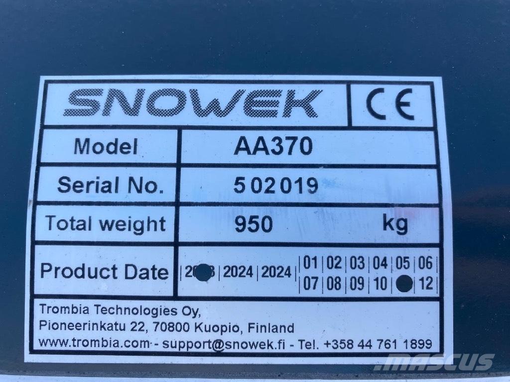 Snowek AA 370 Sniega naži un tīrītāji
