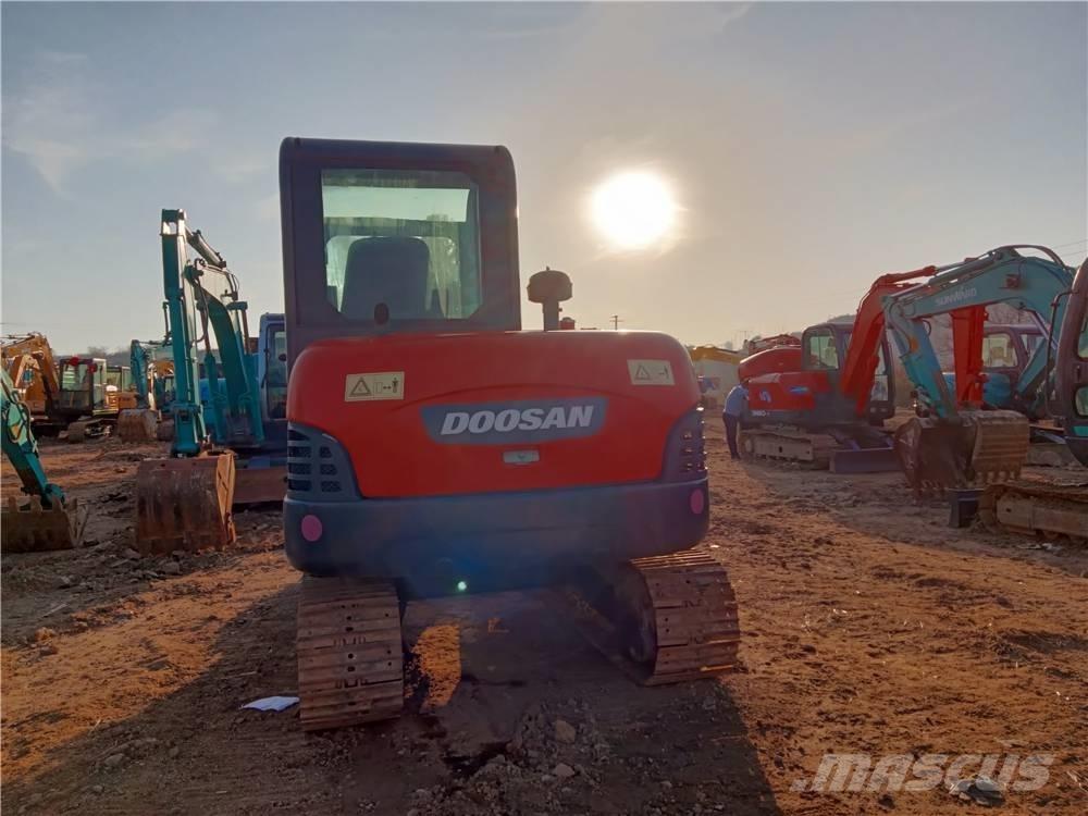 Doosan DH 60-7 Mini ekskavatori < 7 t