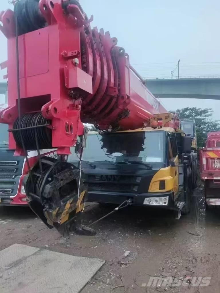 Sany SAC3000T Visurgājēji celtņi